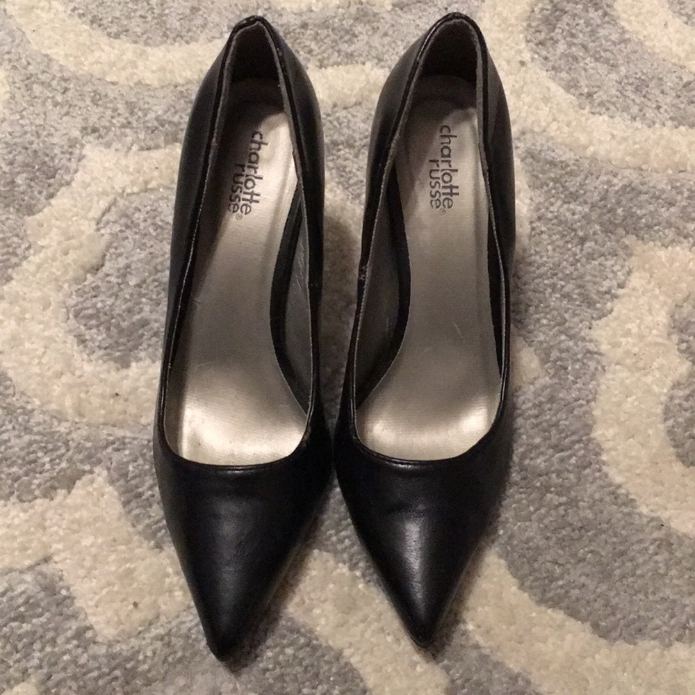 Pointy black heels